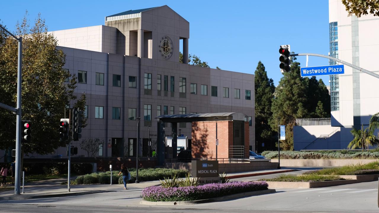 Street view of the UCLA Medical Plaza.
